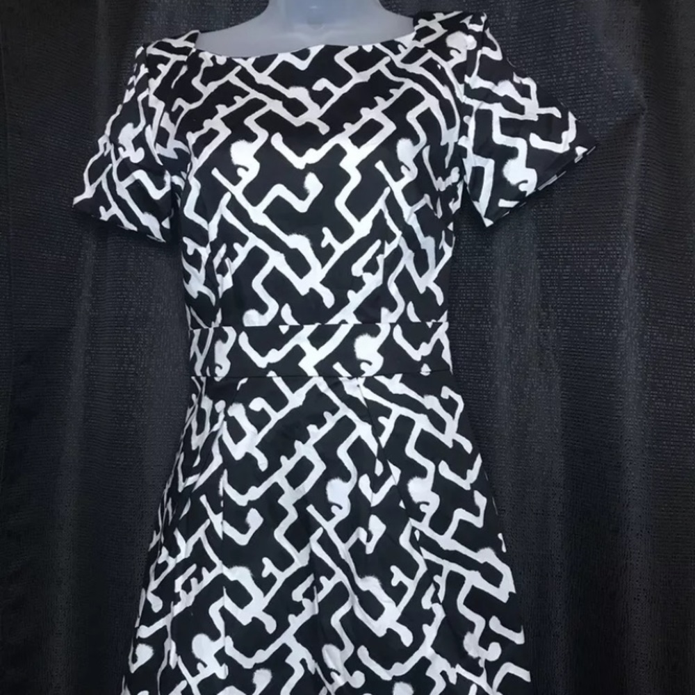 French Connection Dress Black And White Size 0